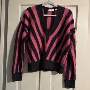 Equipment V-Neck Sweater - Pink and navy Stripes